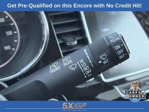 Used 2021 Buick Encore Preferred image 22