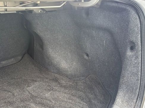 Used 2016 Nissan Sentra SV FWD image 17