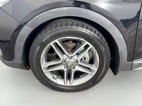 Used 2018 Hyundai Santa Fe Limited w/ Cargo Package FWD image 38