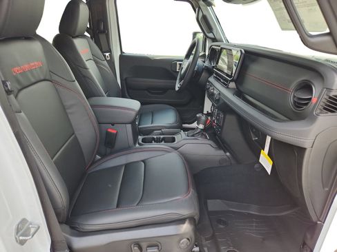 New 2026 Jeep Wrangler Unlimited Rubicon image 24