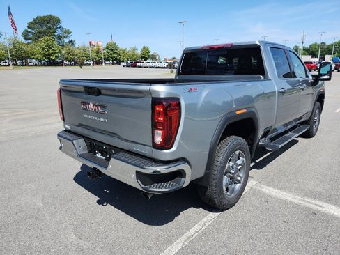 New 2026 GMC Sierra 2500 SLE w/ SLE Value Package; AWD/4WD image 3