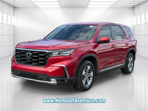 Certified 2024 Honda Pilot EX-L image 3