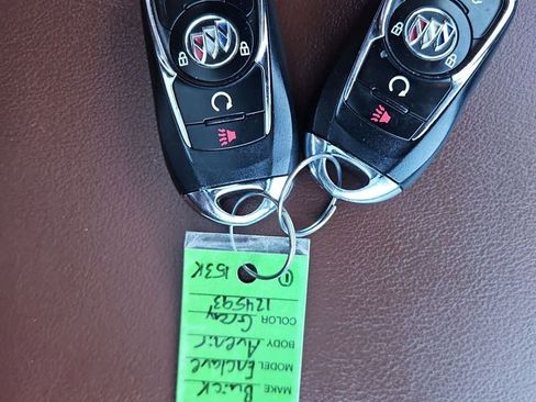 Used 2021 Buick Enclave Avenir w/ Avenir Technology Package image 29