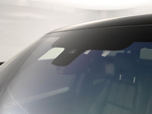 Used 2016 Land Rover Range Rover HSE image 11