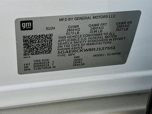 Used 2024 Buick Enclave Premium image 12