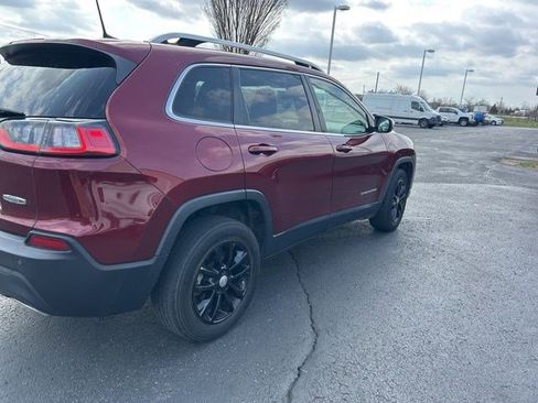 Used 2021 Jeep Cherokee Latitude Lux w/ Comfort/Convenience Group image 9