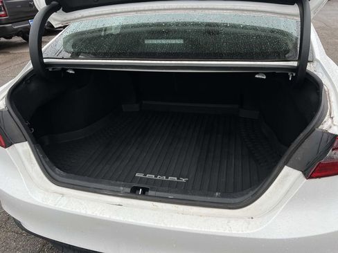 Used 2023 Toyota Camry LE FWD image 10