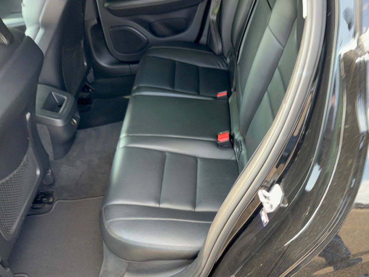 Used 2019 Volvo S60 T5 Momentum w/ Premium Package FWD image 25