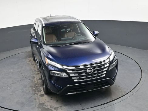 Used 2024 Nissan Rogue Platinum w/ Platinum Premium Package image 29