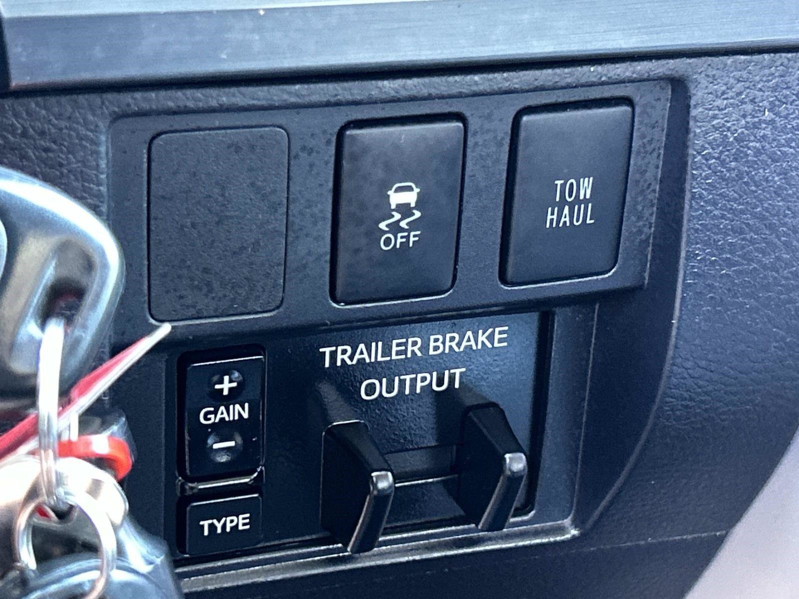 Used 2017 Toyota Tundra TRD Pro AWD/4WD image 31