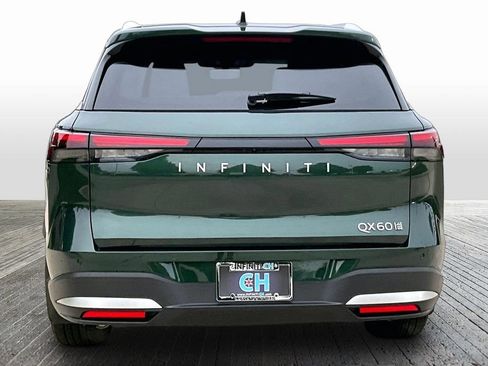 Certified 2026 INFINITI QX60 Luxe w/ Cargo Package AWD/4WD image 7