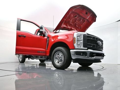 Used 2026 Ford F250 XL w/ XL Chrome Package RWD image 33