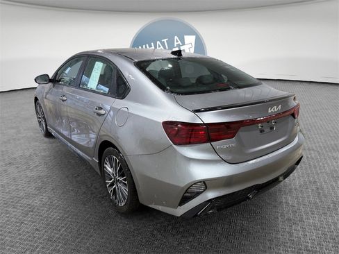 Certified 2023 Kia Forte GT-Line image 6