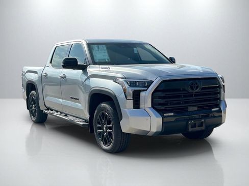 New 2026 Toyota Tundra Limited AWD/4WD image 3