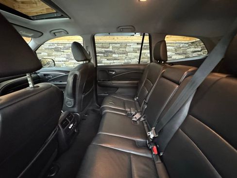 Used 2019 Honda Pilot EX-L image 30