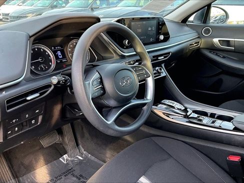 Certified 2023 Hyundai Sonata SE image 9