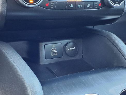 Used 2024 Ford Escape Active AWD/4WD image 13