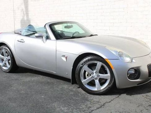 Used 2007 Pontiac Solstice GXP w/ Premium Package image 6