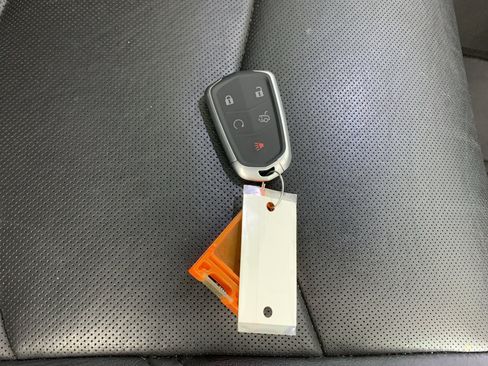 Used 2019 Cadillac Escalade Luxury image 46