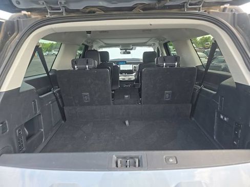 Used 2025 Ford Expedition Max Platinum w/ Driver's Package AWD/4WD image 11