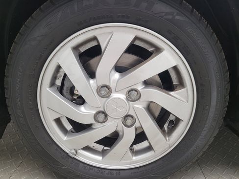 Used 2024 Mitsubishi Mirage LE FWD image 31