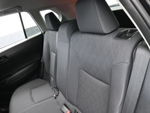 Used 2022 Toyota Corolla Cross LE w/ Moonroof Package FWD image 28