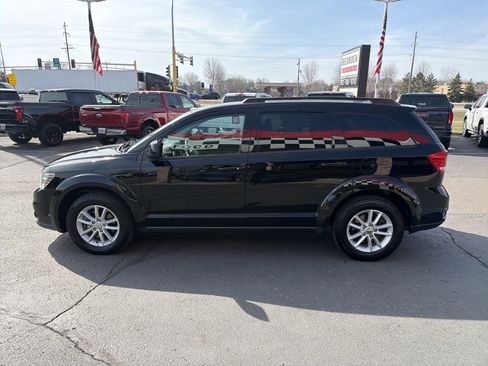 Used 2015 Dodge Journey SXT w/ Flexible Seating Group image 7