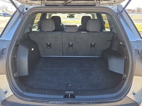 Used 2025 GMC Terrain Elevation image 6