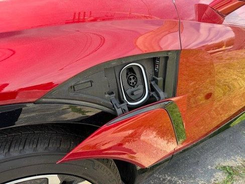 Used 2024 Chevrolet Blazer EV RS image 5