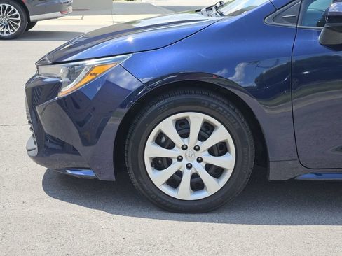 Used 2024 Toyota Corolla LE FWD image 6