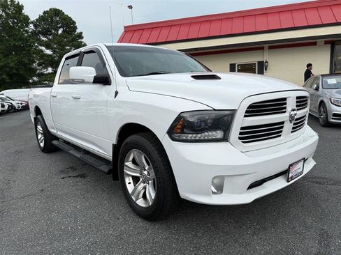 Used 2015 RAM 1500 Sport w/ Sport Premium Group image 3