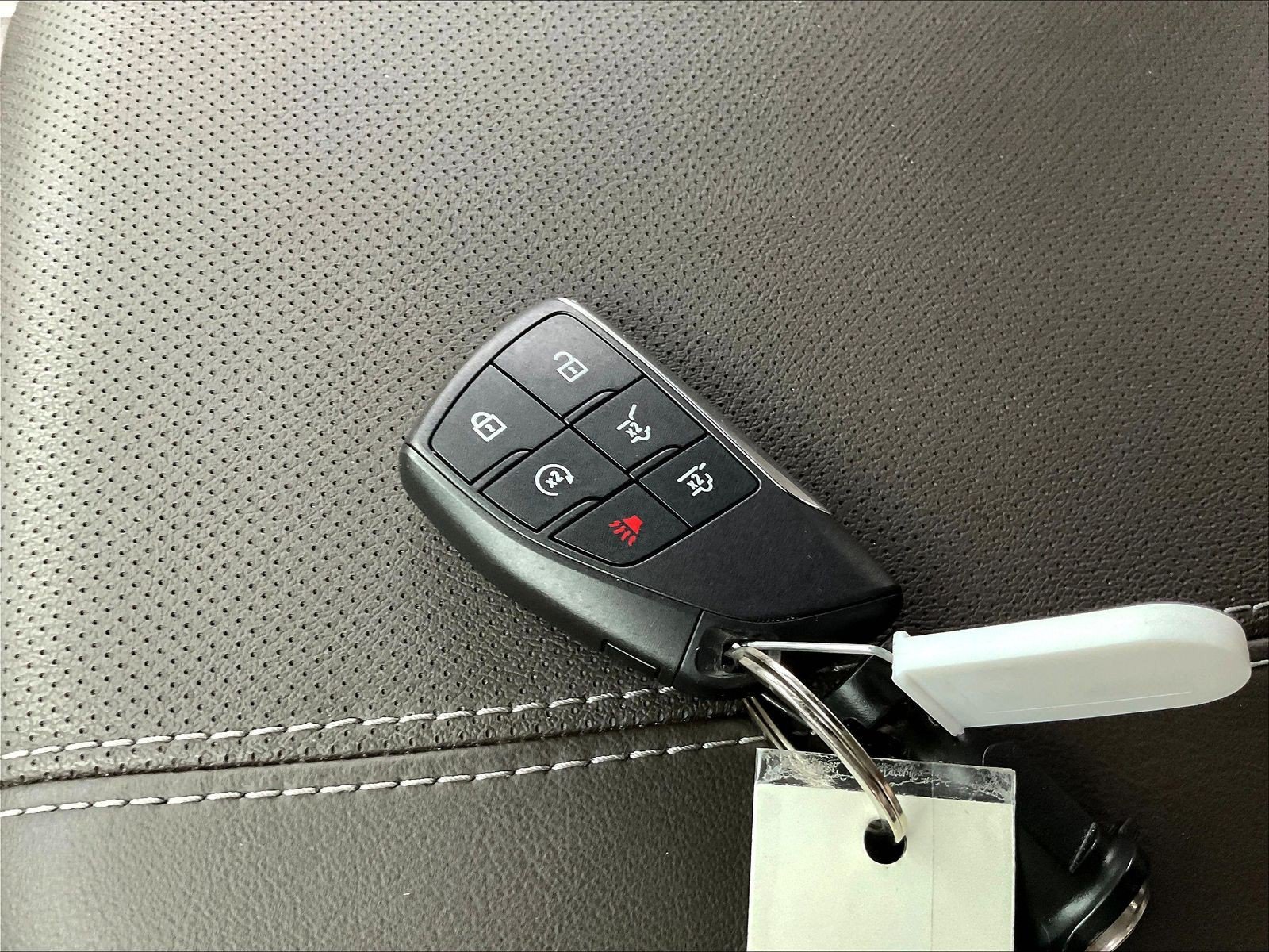 Used 2025 GMC Yukon XL Elevation w/ LPO, Floor Liner Package AWD/4WD image 36