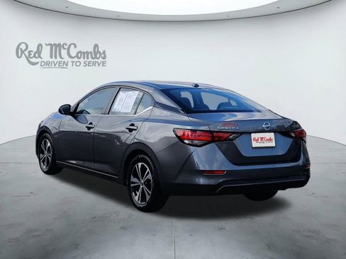 Used 2023 Nissan Sentra SV image 3