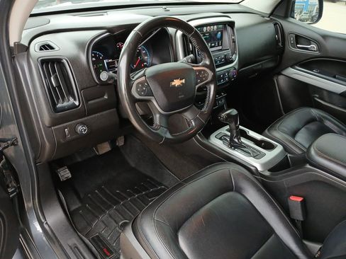 Certified 2017 Chevrolet Colorado LT w/ Luxury Package, Chrome image 10