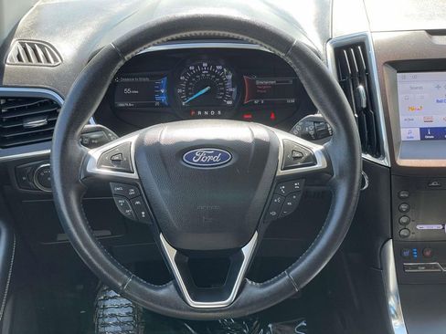 Certified 2020 Ford Edge Titanium w/ Equipment Group 301A image 9