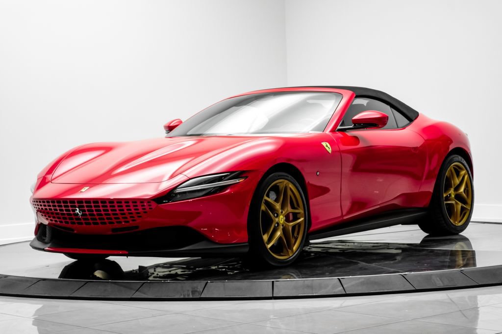 Used 2024 Ferrari Roma Spider RWD image 2