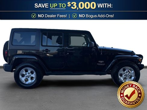 Used 2013 Jeep Wrangler Unlimited Sahara image 8