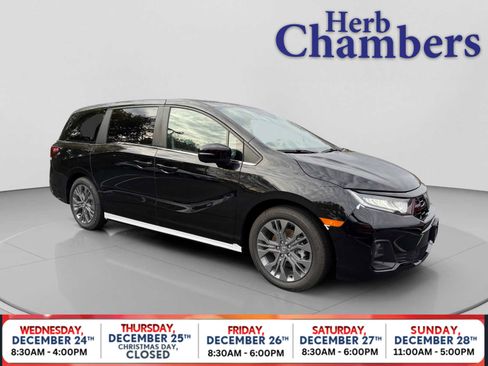 New 2026 Honda Odyssey Touring image 23