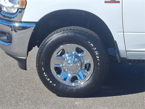 Used 2023 RAM 3500 Tradesman w/ Chrome Appearance Group image 8