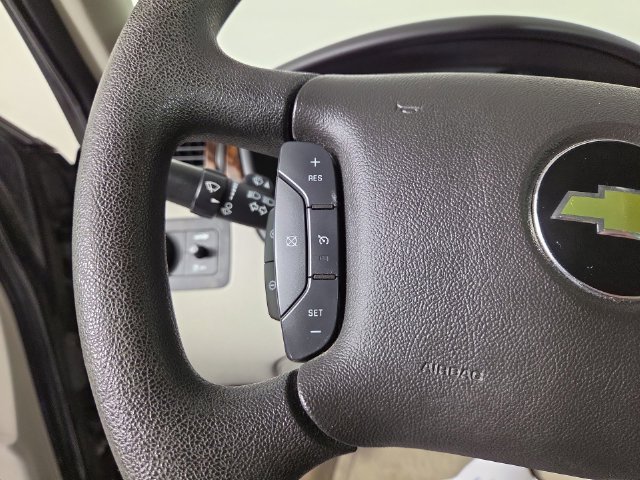 Used 2015 Chevrolet Impala LT FWD image 22