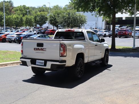 Used 2022 GMC Canyon Elevation Standard w/ Convenience Package AWD/4WD image 9