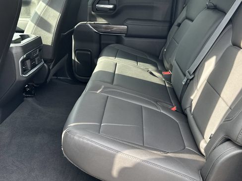 Used 2019 Chevrolet Silverado 1500 LTZ w/ LTZ Plus Package AWD/4WD image 15