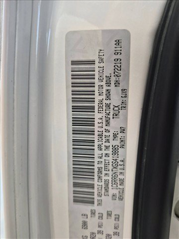 Used 2016 RAM 1500 Laramie RWD image 30