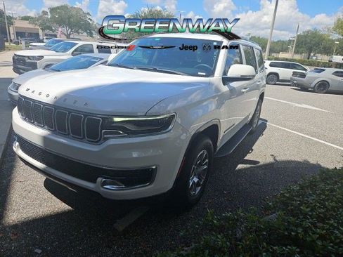 Used 2022 Jeep Wagoneer Series I AWD/4WD image 1