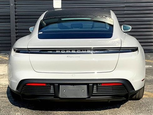 New 2025 Porsche Taycan image 9
