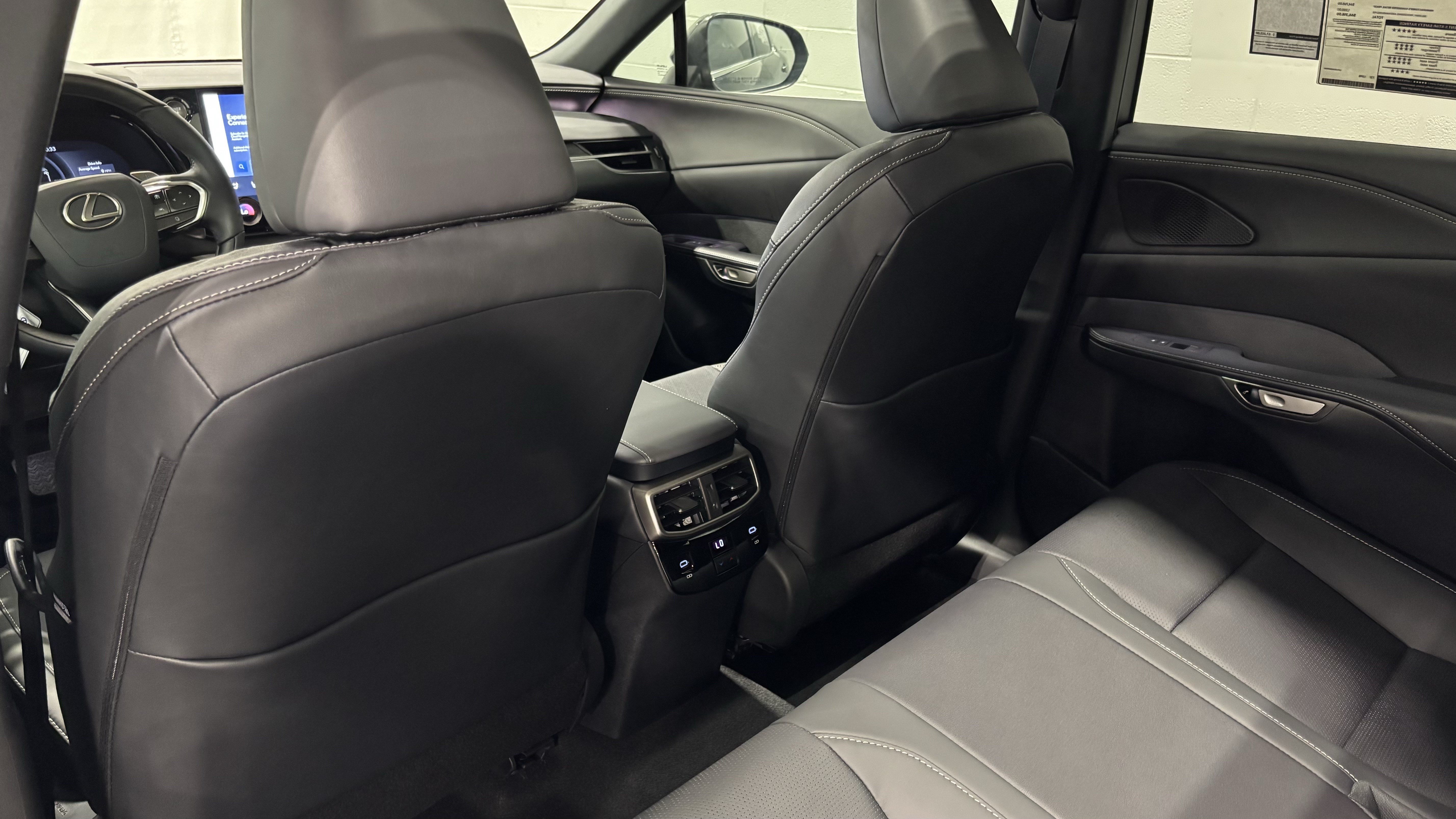 New 2026 Lexus RX 350h AWD/4WD image 34
