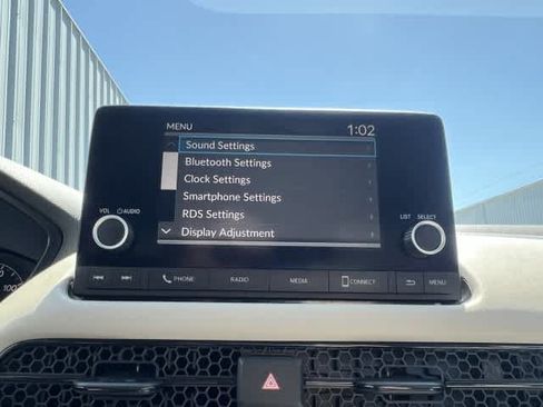 Used 2023 Honda HR-V LX image 31