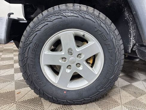 Used 2016 Jeep Wrangler Unlimited Sport w/ Quick Order Package 24S AWD/4WD image 14