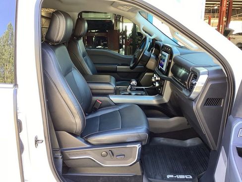 Used 2022 Ford F150 Lariat image 33