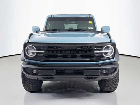 Used 2023 Ford Bronco Outer Banks w/ Sasquatch Package AWD/4WD image 2